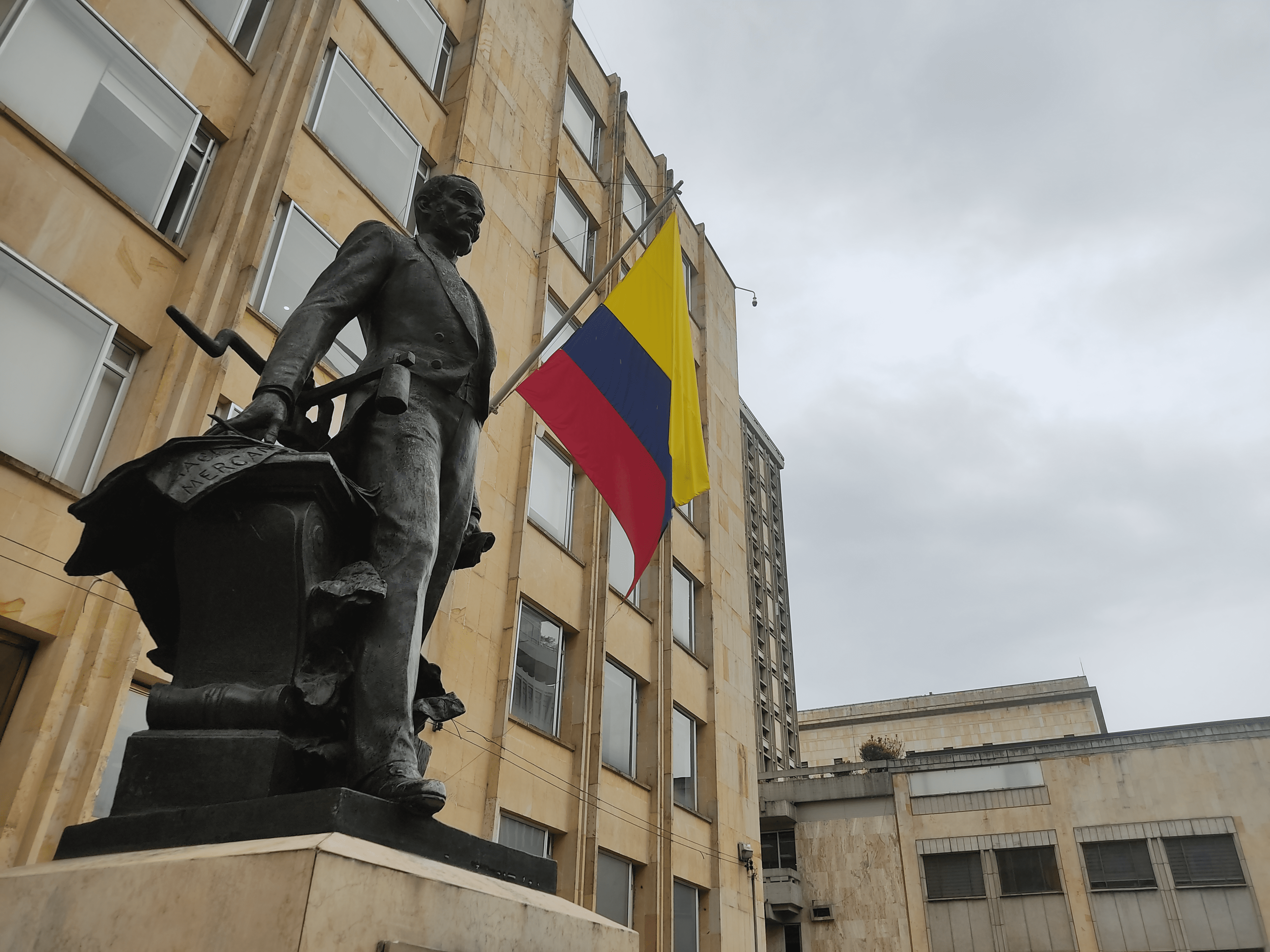 fotografia de un monumento